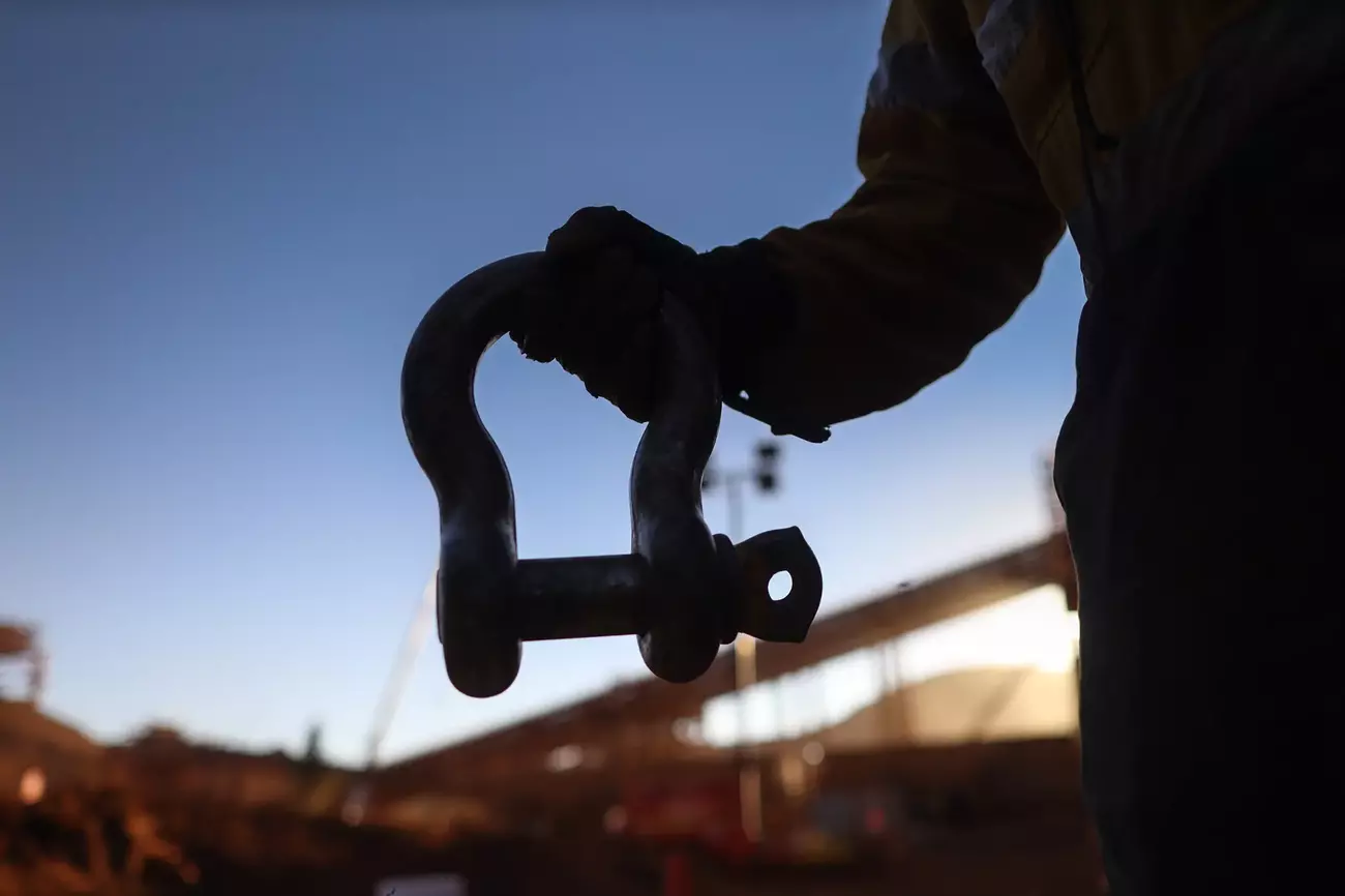 Application example: cromox® shackles in industry